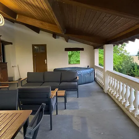 Château De Labatut *