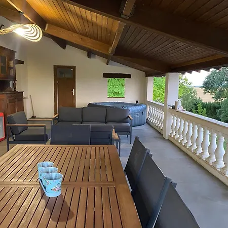 Château De Labatut Casa de Campo *